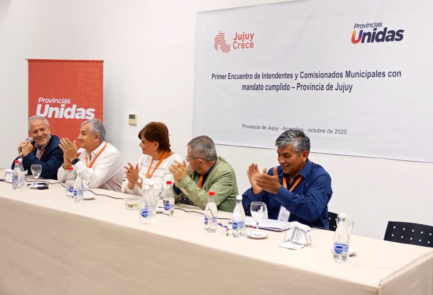 FUERTE ACOMPAÑAMIENTO DE INTENDENTES Y COMISIONADOS CON MANDATO CUMPLIDO, A LA FÓRMULA “JUJUY CRECE”